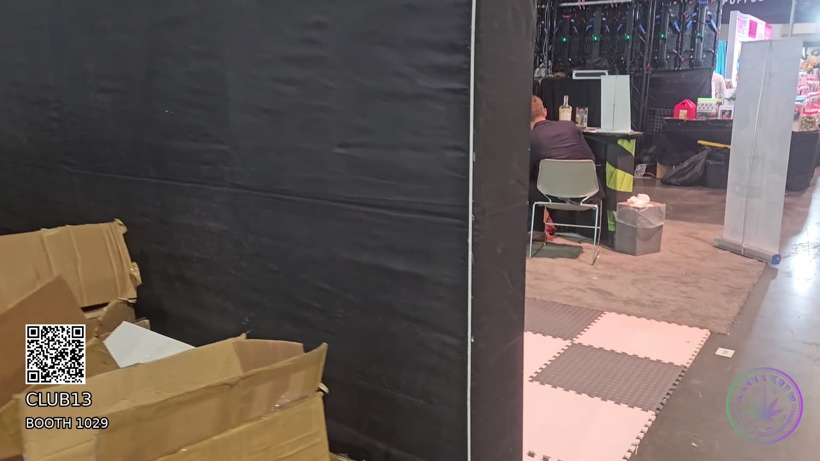 CLUB13 — walkthrough still