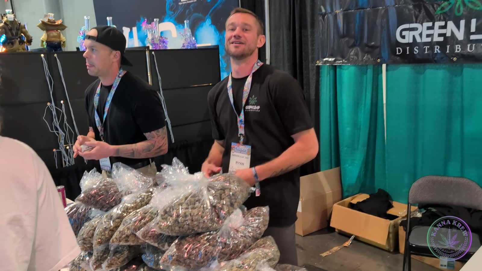 GREEN LEAF DISTRO — walkthrough still