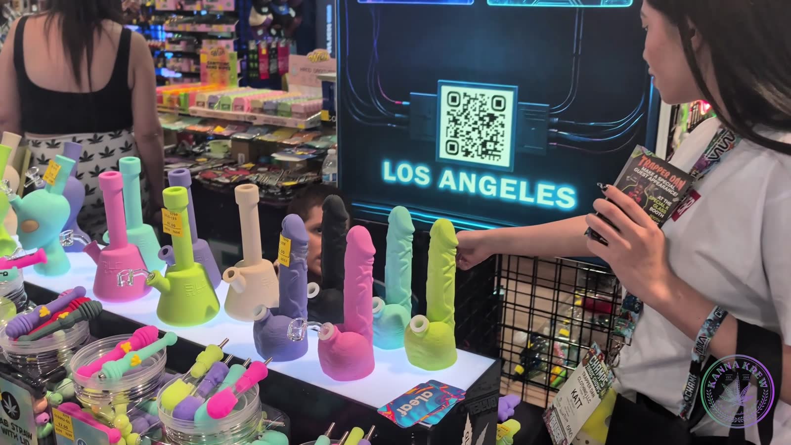 UNIQUE WHOLESALE — walkthrough still