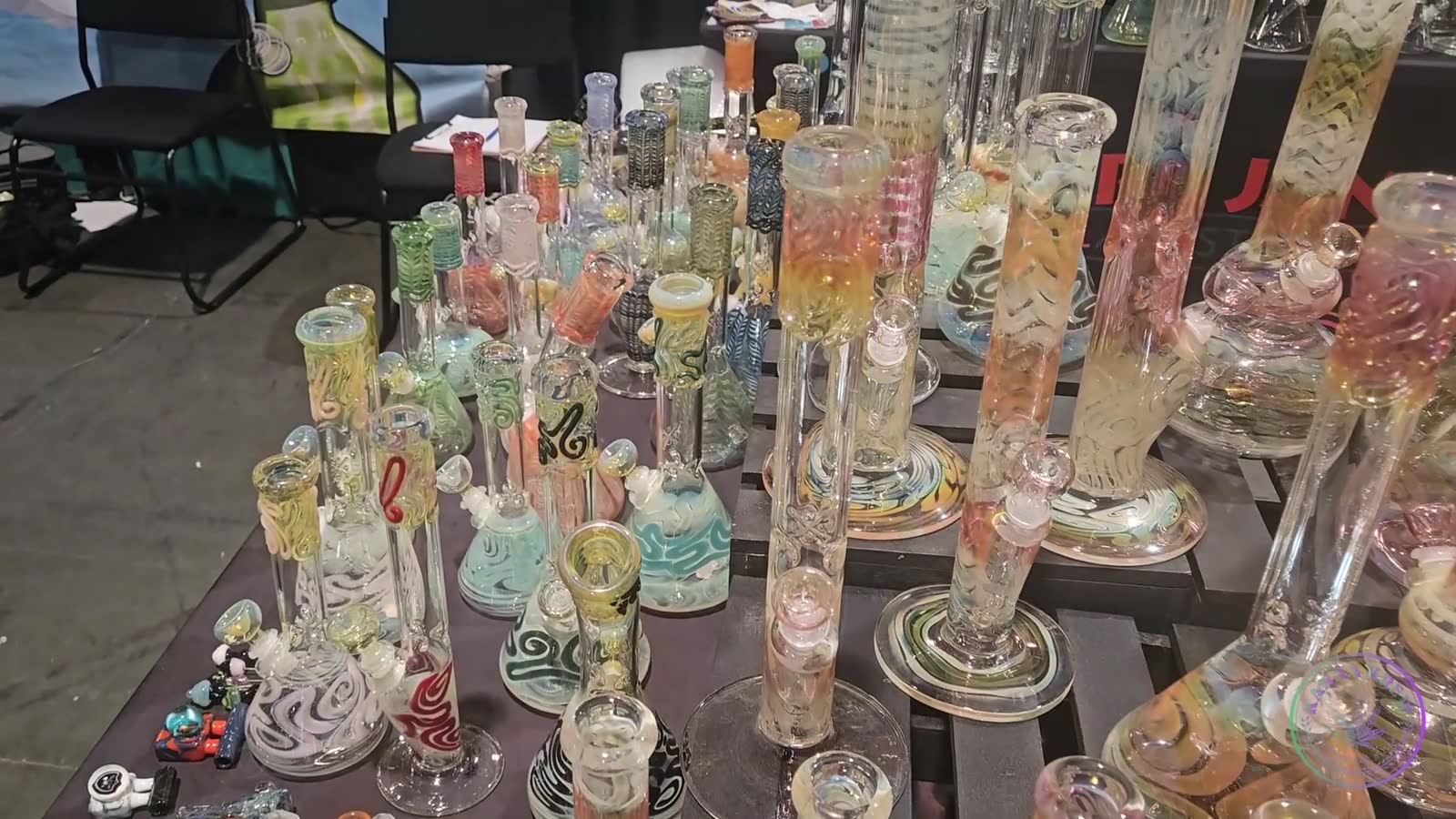 MARY JANES GLASS STUDIO — walkthrough segment