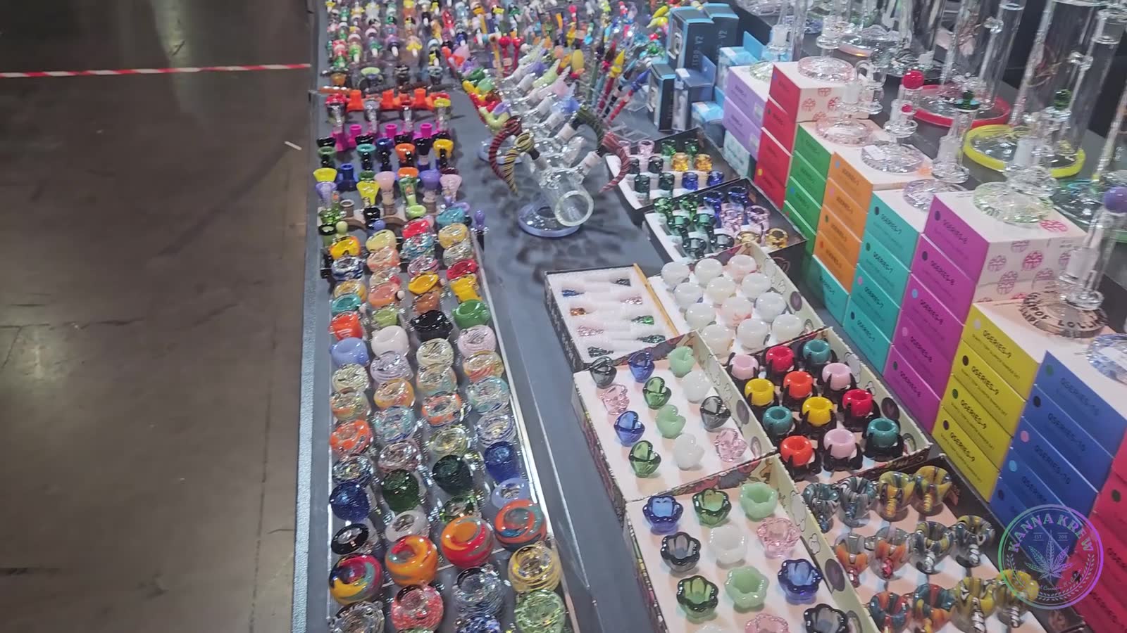 CUSTOM CONES USA — walkthrough still